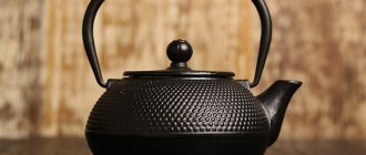 черный чайник фото