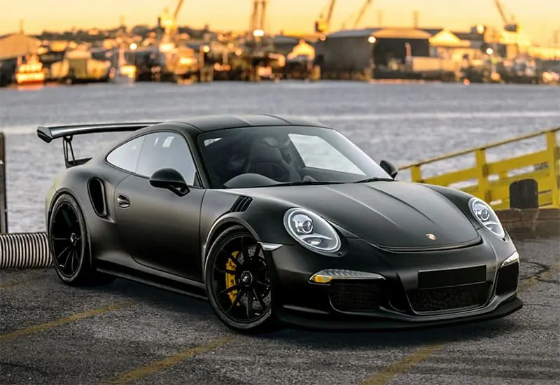 автомобиль Porsche